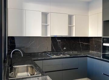 Casa de 5 ambientes, Córdoba · Duplex a Estrenar! 3 Dorm/3baños/cochera Doble/patio de Cesped/galeria Cubierta con Asador