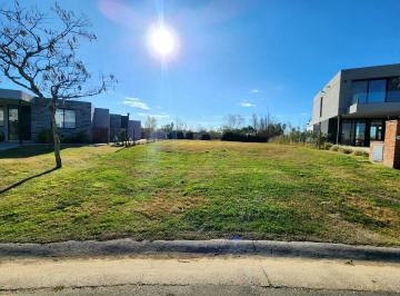 Terreno · 729m² · Terreno/lote Barrio Acacias, El Cazador, Puertos del Lago, Escobar. Orientacion Noroeste.