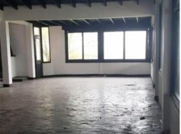 Local comercial · 300m² · Local en Sierra de Los Padres