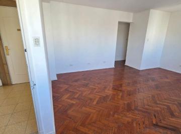 Departamento de 3 ambientes, Recoleta · Recoleta - 3 Ambientes - Sin Amoblar - Alquiler Temporario