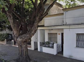 Casa de 6 ambientes, General San Martín · 2 Casas en San Andres Frente y Fondo