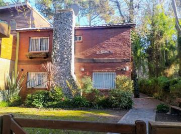 Casa de 8 ambientes, Mar Azul · Complejo de Casas a 300 m del Mar!