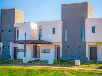 Foto · Unidad en Housing de Miradores