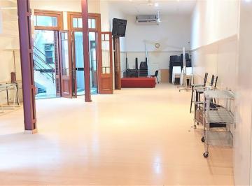 Oficina comercial · 513m² · 8 Ambientes · Gran Edificio de Uso Comercial