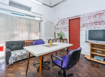 PH · 79m² · 3 Ambientes · Venta PH Tres Ambientes Parque Chacabuco. Independiente. Sin Expensas