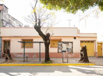 PH · 86m² · 3 Ambientes · 1 Cochera · Venta PH Tres Ambientes en Sáenz Peña