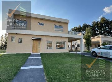 Casa · 190m² · 4 Ambientes · Casa en Venta en Lagos de San Eliseo Canning
