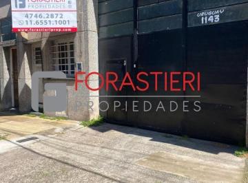 Bodega-Galpón · 240m² · 2 Ambientes · Galpon en Excelente Ubicaciòn