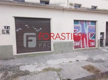 Local comercial · 56m² · Amplio Local con Dos Entradas