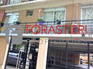 Departamento · 74m² · 3 Ambientes · 1 Cochera · Excelente Depto 3 Amb con Cochera