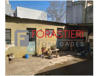 Casa · 1m² · 3 Ambientes · Lote en Muy Buena Ubicacion Ideal Desarrollador