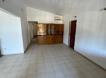 Casa de 8 ambientes, Unquillo · Alquiler Casa en Unquillo 3 Dorm. $1.100.000
