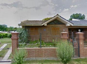 Casa de 8 ambientes, Unquillo · Alquiler Casa en Unquillo 3 Dorm.! $1.100.000