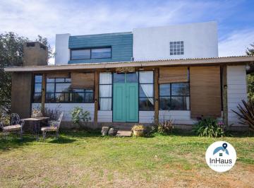 Casa de 4 ambientes, Santa Rosa de Calamuchita · Casa en Barrio Solar Los Molinos a Pocas Cuadras del Lago