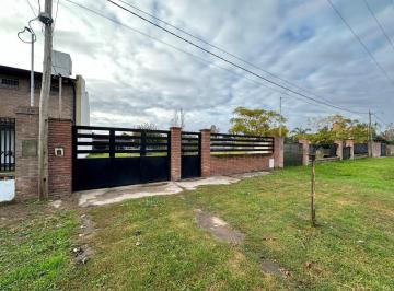 Casa · 60m² · 2 Ambientes · Venta Casa 1 Dormitorio Frente Funes Permuta
