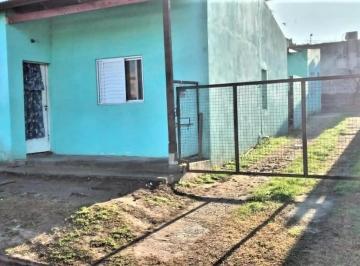 Casa · 120m² · 5 Ambientes · 5 Cocheras · Casas en Venta en Victoria, Entre Ríos, Argentina