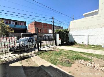 Casa · 73m² · 4 Ambientes · 1 Cochera · Casa en Venta en Billinghurst, San Martin, G. B. a. Zona Nort