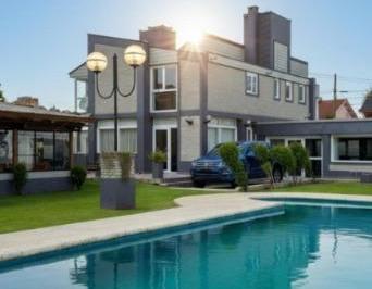 Imagen1 · Venta Chalet 6 Amb C/ Pileta en Caisamar