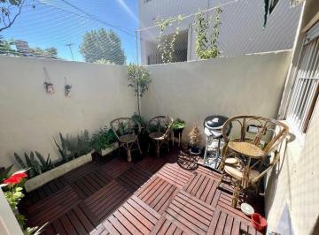 PH · 162m² · 5 Ambientes · 1 Cochera · PH en La Perla