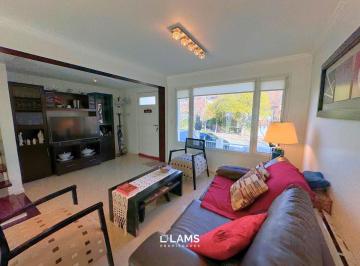 PH · 234m² · 4 Ambientes · 2 Cocheras · Duplex de 4 Ambientes en Venta - Barrio Chauvin