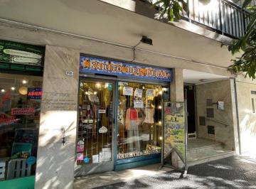 Local comercial · 23m² · Venta Local a La Calle en Chacarita - Charlone Casa Av F. Lacroze