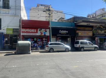Local comercial · 200m² · 1 Ambiente · Local - Flores Norte