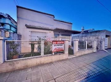 Casa · 120m² · 5 Ambientes · 1 Cochera · Casa en Sargento Cabral Al 500, Cañuelas