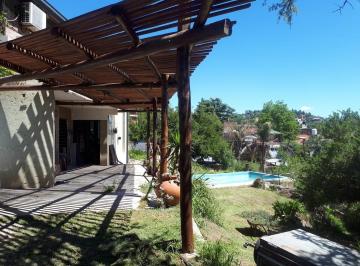 Casa · 153m² · 3 Ambientes · 4 Cocheras · Venta Casa 2 Dorm. en Villa Carlos Paz Apta Credito
