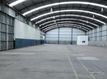 Bodega-Galpón · 2233m² · Galpón en Alquiler - Hurlingham