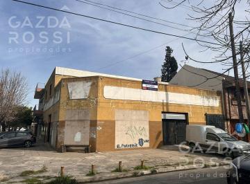 Local comercial · 248m² · Deposito en