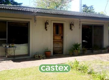 Casa · 120m² · 4 Ambientes · Casa en Venta de Cuatro Ambientes en Pilar Village