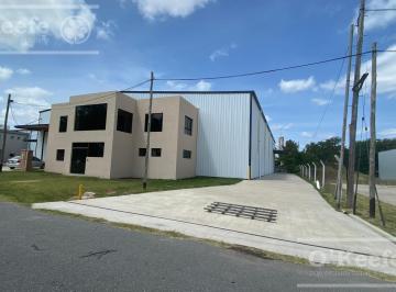 Bodega-Galpón · 1m² · 1 Ambiente · Alquiler Galpón a Estrenar de 1200 m² en Parque Industrial Platanos