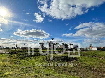 Terreno · 620m² · Terreno en Venta en Lagos de Canning II
