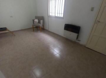 Departamento · 80m² · 4 Ambientes · B° San Martin - Zapiola 140 - Casa Interna 2 Dorm C - Patio