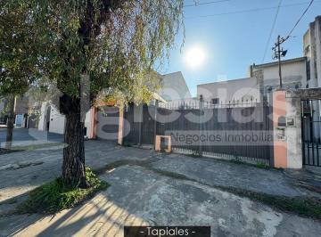 Casa de 5 ambientes, La Matanza · Casa de 5 Ambientes con Piscina en Tapiales