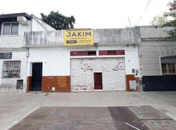 JAK-JAK-3941_2 · Casa 3 Ambientes con Local