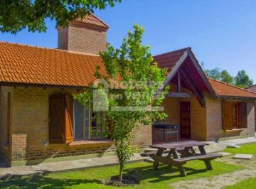 Hotel , Villa Merlo · Complejo de 12 Chalets de Montaña en Venta en Merlo, San Luis
