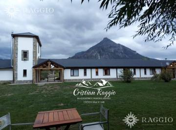 Casa · 810m² · 10 Ambientes · Hosteria + Restaurant en El Hoyo (Fc - 146)