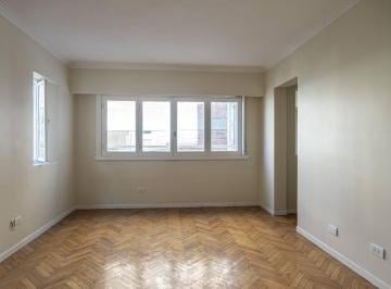 Departamento · 65m² · 3 Ambientes · Castex y San Martin de Tours