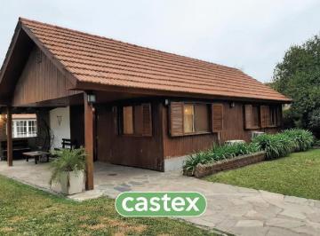 Casa · 122m² · 4 Ambientes · Casa de Cuatro Ambientes Reciclada, en Venta en Mapuche, Pilar