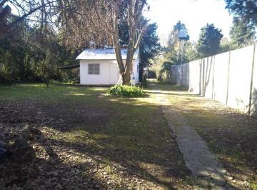 Casa · 100m² · 2 Ambientes · Casa a Reciclar en Venta en Arturo Segui. Villa Elisa