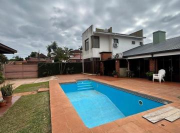 Casa · 864m² · 5 Ambientes · 2 Cocheras · Cf1150 - Casa en Venta B° Alta Gracia