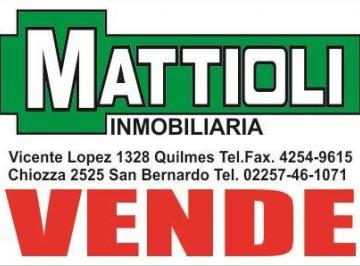 Casa de 6 ambientes, Quilmes · Casas en Venta