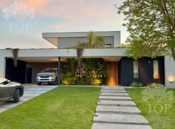 Casa · 250ha · 5 Ambientes · Casa en Venta en San Matias, Escobar, G. B. a. Zona Norte