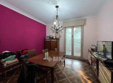 PH · 145m² · 4 Ambientes · PH Al Fte S/exp y C/entr Indep en Rodo Al 3700 - 145 m² Tot Impec Gran Tza T/sol Apto Prof