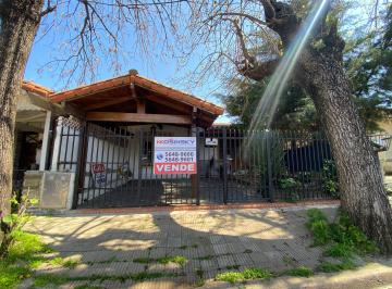 Casa de 3 ambientes, Tres de Febrero · Ciudad Jardin, Chalet 7x18