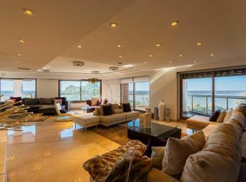 Departamento · 281m² · 4 Ambientes · 2 Cocheras · Departamento en Venta Torre de La Libertad Rosario
