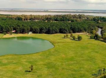 Terreno · 5m² · Chacra de 5 Ha Proxima a Carmelo en Complejo Privado con Embarcadero y Playa