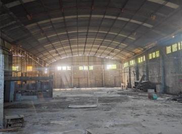 Bodega-Galpón · 2890m² · 1 Ambiente · 1 Cochera · Galpon 2890 m² en Zona Sur
