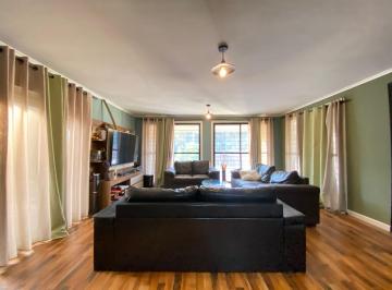 Casa · 183m² · 4 Ambientes · 1 Cochera · Casa Venta 1 Dormitorio Oficina + Galpón San Luis